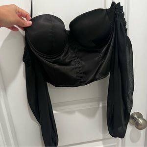 Windsor Black corset long sleeve crop top. New with tags. Nice push, padded.